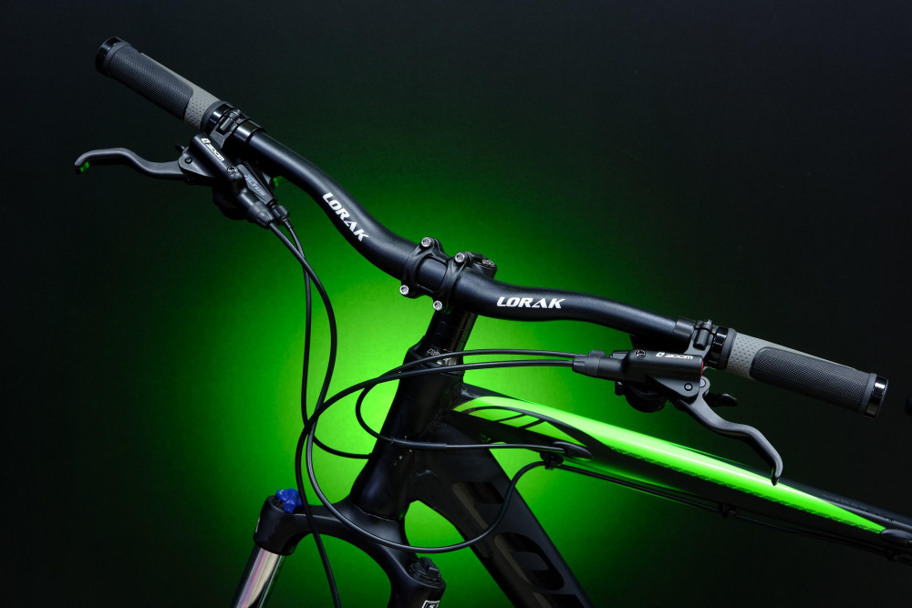 Lorak 7.0 Матовый Чёрный/Зелёный рама 23 (на рост 189-205)