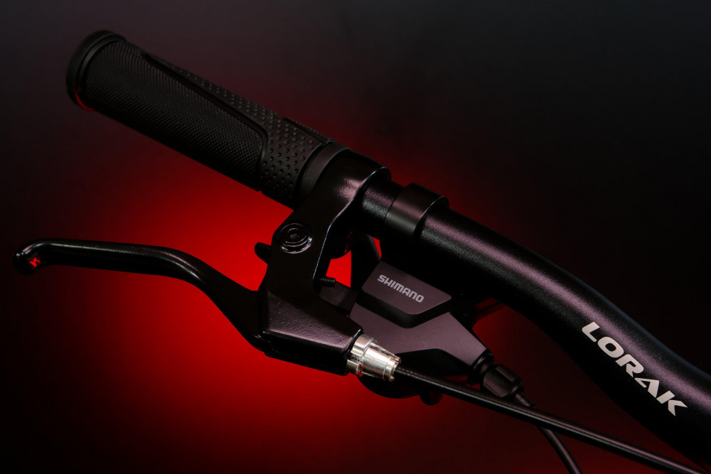 LORAK GLORY 200 8 sp Матовый Чёрный/Белый 17р (на рост 155-173)